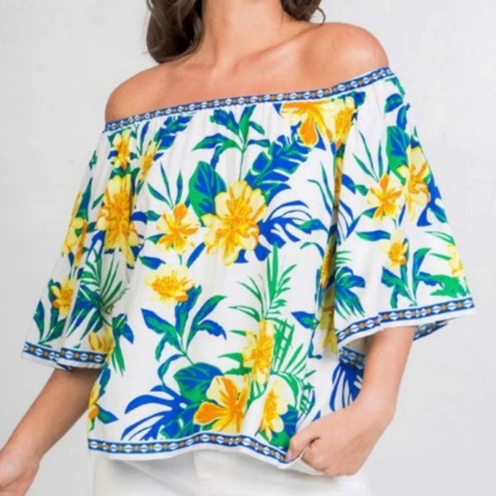NEW Flying Tomato Breezy Off the Shoulder Top Sm - Picture 3 of 11